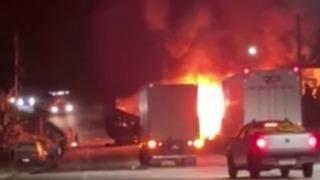 Brezilya'da katliam gibi kaza! Yolcu otobüsü ile kamyon çarpıştı... Çok sayıda ölü var