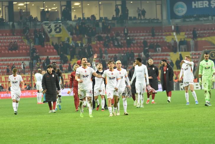 Süper Lig'de ilk devre bitti, Ahmet Çakar şampiyonu 'ben hayatımda böyle bir lig görmedim' diyerek açıkladı! G2