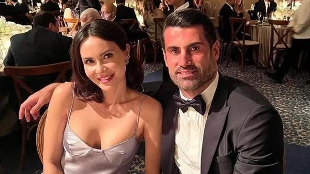 Volkan Demirel'in eşi Zeynep Sever Doymak bilmediğim için deyip kaç kilo aldığını açıkladı