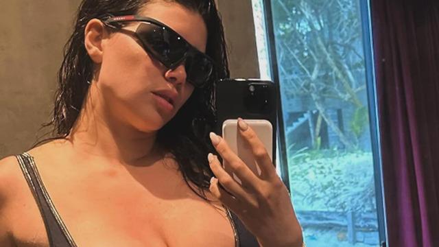 Keita Balde iddiasıyla gündeme gelen Wanda Nara söylenenleri umursamıyor! Bu sefer bikinisi küçük geldi