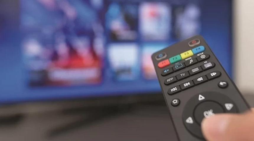 Devrim Özkan ve Akın Akınözü'lü “Halef” dizisi başlamadan bitti: Ekonomi onları da vurdu