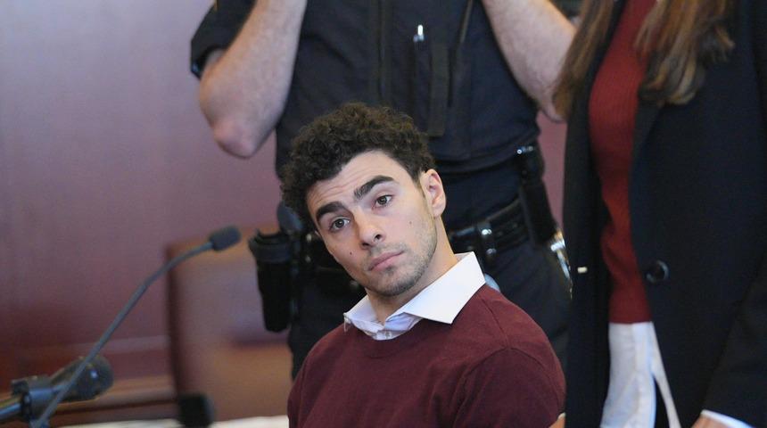 ABD'de United Healthcare'in CEO'sunu öldüren Thompson, idam cezası alabilir! Suçlamaları reddetti çok sayıda kişi destek için toplandı