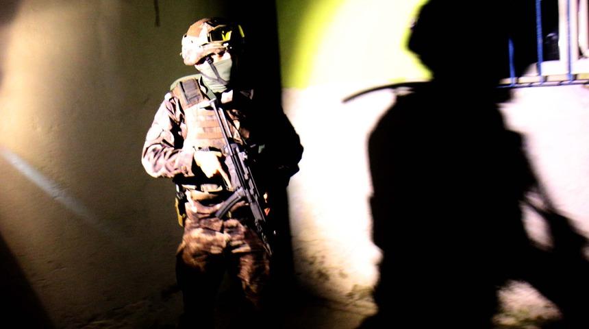 İstanbul'da eş zamanlı uyuşturucu operasyonu