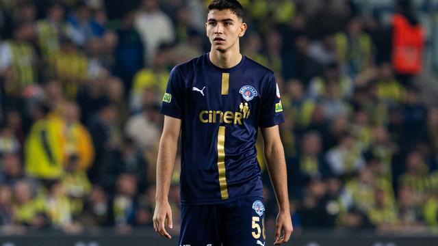 Kasımpaşa'dan Aston Villa'ya transfer oldu! Yasin Özcan rekor bonservisle İngiltere'ye gidiyor