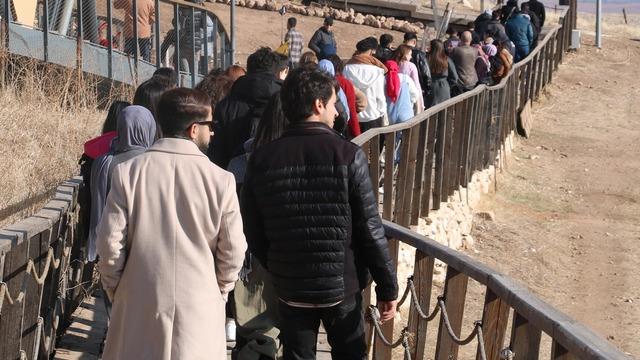 Akın akın geliyor! En yoğun günleri oldu... Farklı ülkelerden gelenler var