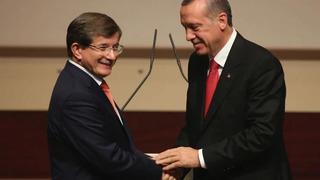 AK Parti'ye geliyorlar! O milletvekilleri istifa etmeye başladı; rozetlerini Erdoğan takacak…
