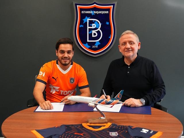 Yusuf Sarı Süper Lig'de kaldı! Başarılı oyuncunun yeni adresi Başakşehir oldu