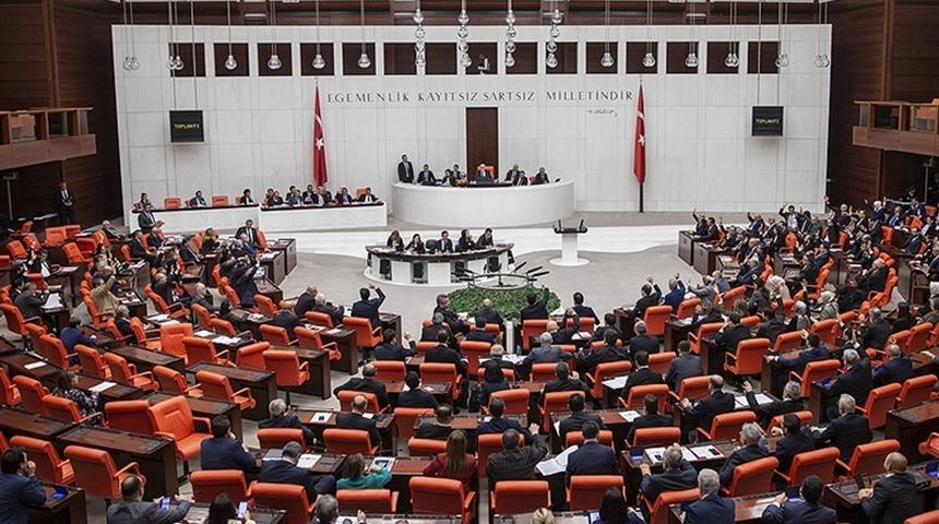 SON DAKİKA | Devlet Memurları Kanunu Teklifi, TBMM'de kabul edildi