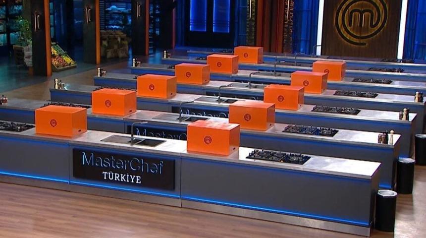 MasterChef'te beklenmedik veda! Gözyaşlarını tutamadı! 5. ceketin sahibi kim oldu? 