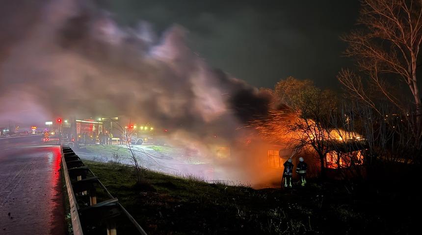 Kocaeli'de tek katlı müstakil evde çıkan yangın söndürüldü