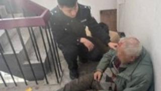 Kurye eve teslimat yapamadı! Ürünü almak için 6 kat merdiven inip çıktı: Fenalaşan adam hayatını kaybetti