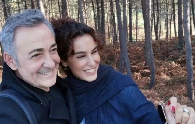 Mehmet Aslantuğ'dan tek celsede boşanmıştı! Arzum Onan yeni sevgilisiyle ilk kez görüntülendi!