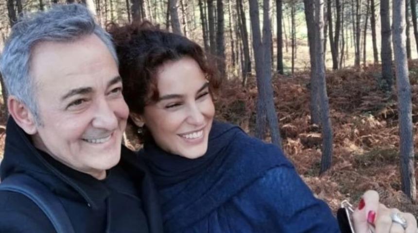 Mehmet Aslantuğ'dan tek celsede boşanmıştı! Arzum Onan yeni sevgilisiyle ilk kez görüntülendi! 