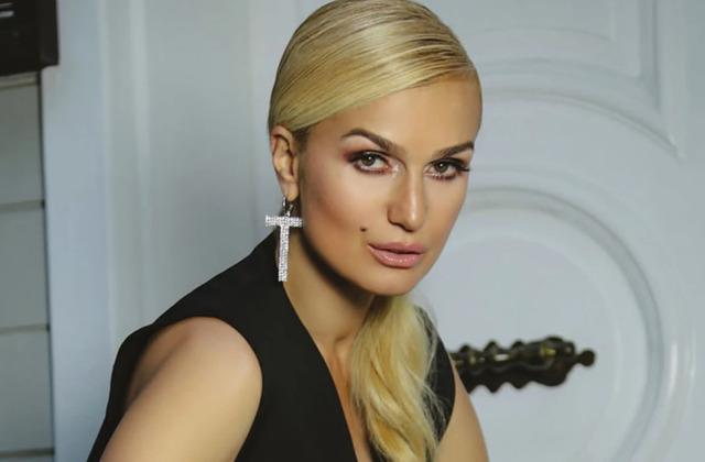 Tuğba Özay "Asgari ücret 22 bin 104 lira" deyip sitem etti: Geleceğin ekonomi bakanı olarak...