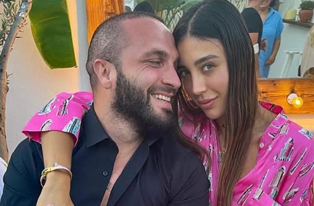 Berkay'dan Özlem Ada Şahin'e 4.3 milyon liralık yılbaşı hediyesi! Selfie ile gösterdi
