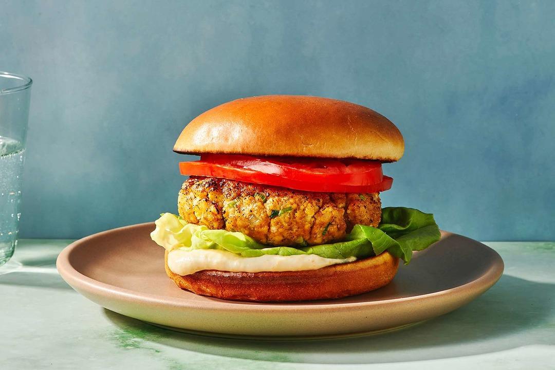 vegan-tofu-veggie-burgers-recipe-3377169-step-07-774b33dd9e734ebfa5739e3e5125ebf9