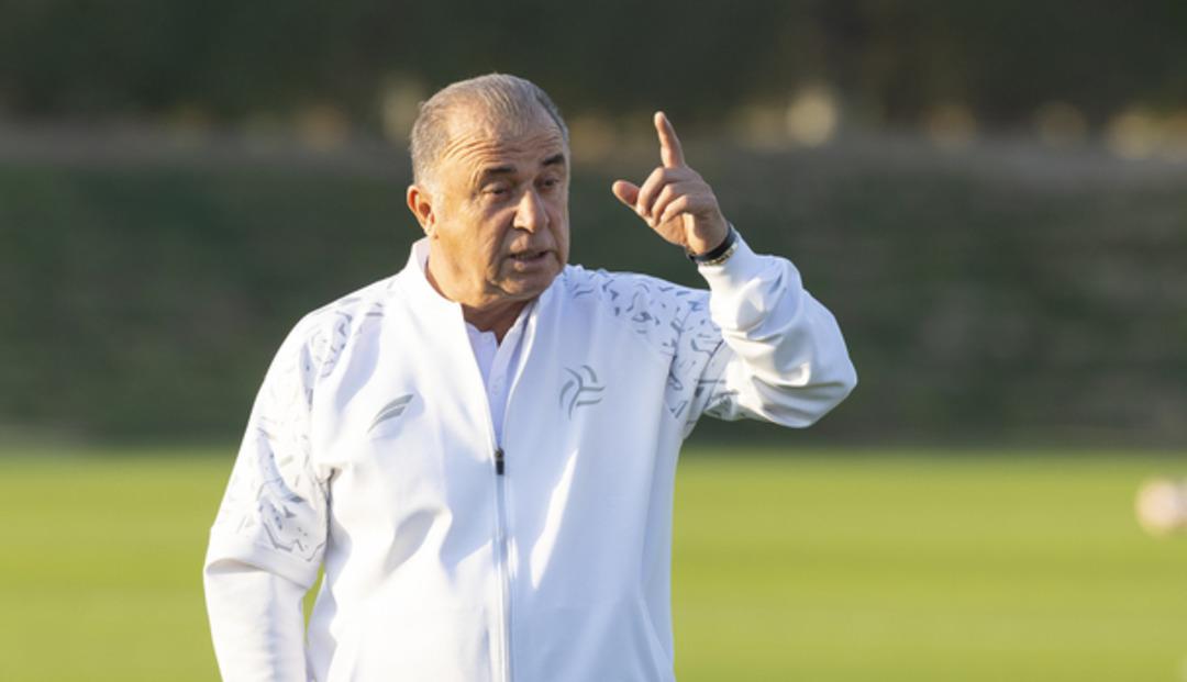 Fatih Terim ayağının tozuyla! Al Shabab ile ilk galibiyetini aldı 1