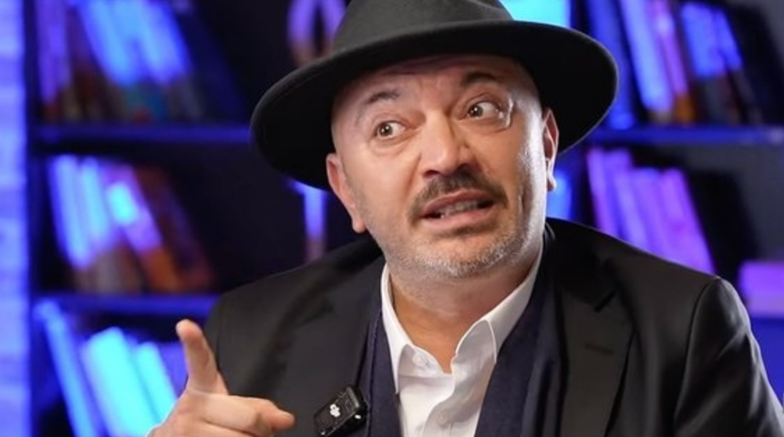 Oyuncu Ceyhun Yılmaz'ın baba itirafı gündem oldu! Çocukluk hikayesini anlattı: '2 ay boyunca...'