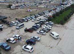 'Öncesinde hiçbiri satmıyordu, şimdi ucuza satıyorlar' Oraya akın ettiler! '250 bin TL'ye vereceğim'