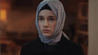 Kızıl Goncalar'ın Zeynep'i Mina Demirtaş O Ses Türkiye tarzıyla adından söz ettirdi