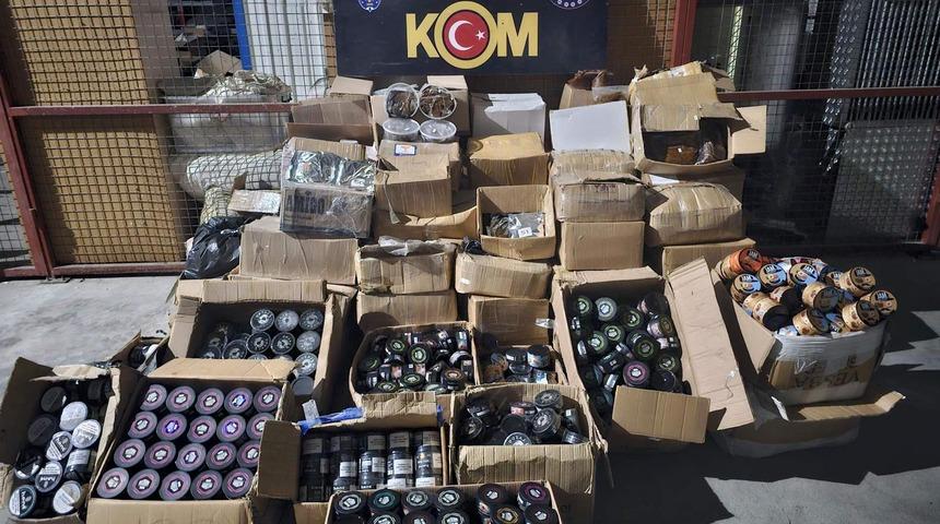 Adana'da 2 ton 80 kilogram kaçak nargile tütünü ele geçirildi