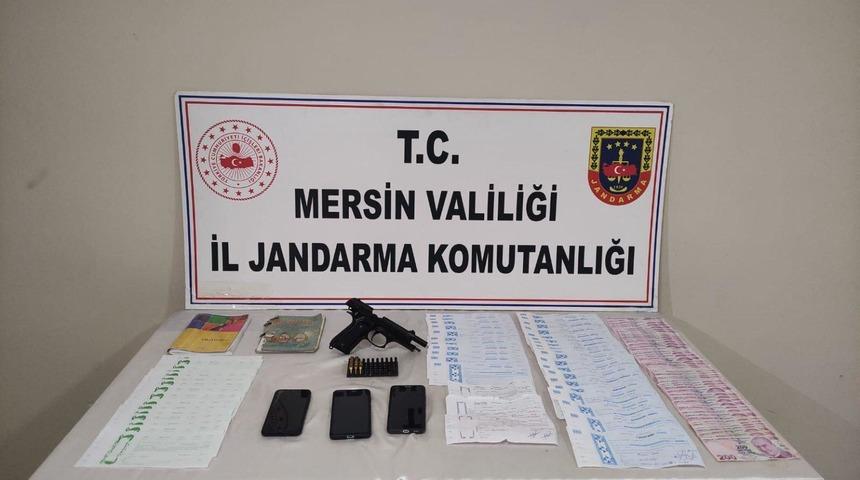 Mersin'de tefecilik yaptıkları iddiasıyla 3 zanlı tutuklandı