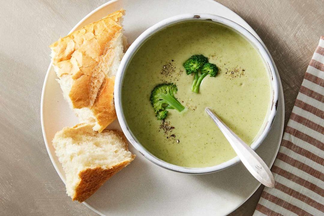 MSL-897878-cream-of-broccoli-soup-horiz-1023-97e0be88ff0d4762816ea164f3921553