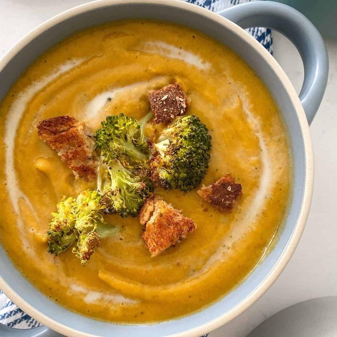 Broccoli-Sweet-Potato-Soup-Feat-Image-Square