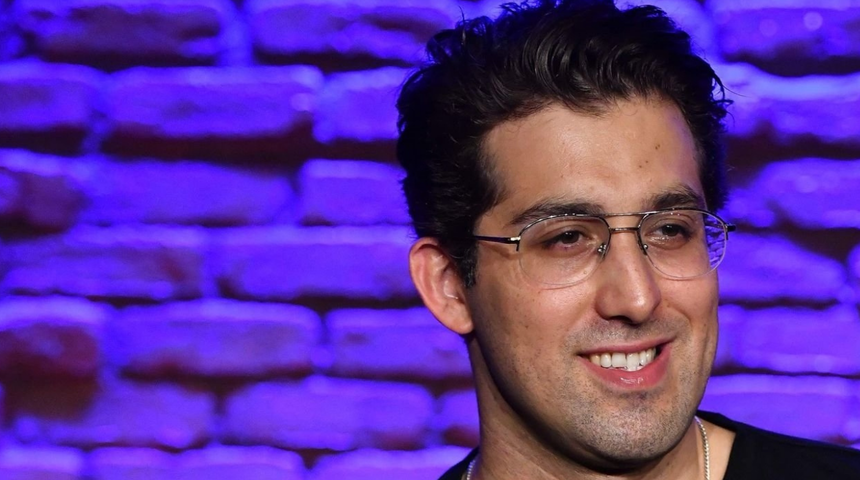 Kim Milyoner Olmak İster'e katılan Doğu Demirkol'un telefon jokerleri gündem oldu! İki kavgalı ismi bir araya getirdi! Kimse beklemiyordu...