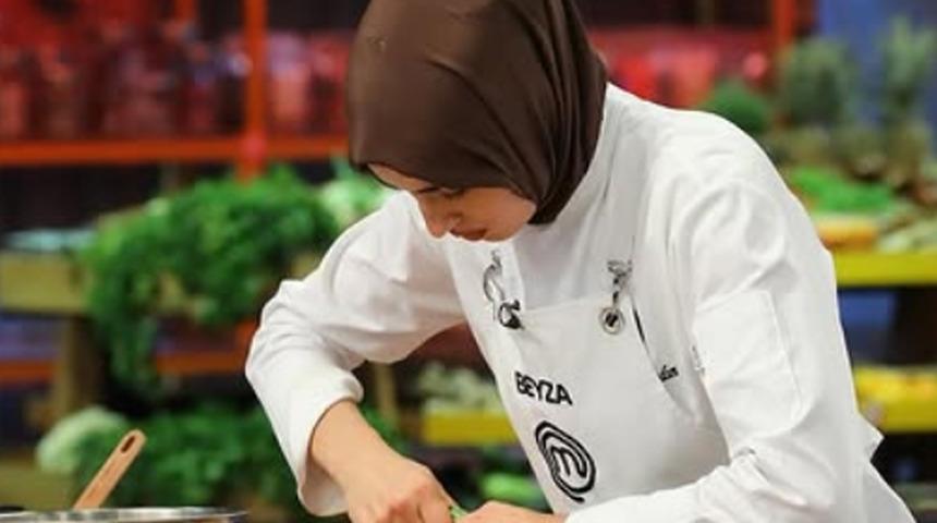 MasterChef'ten elenen Beyza'dan ilk paylaşım! Beğeni yağdı