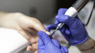 Evde jel tırnak yapılır mı, nasıl yapılır? Evde jel tırnak yapımı için gerekli malzemeler nelerdir?