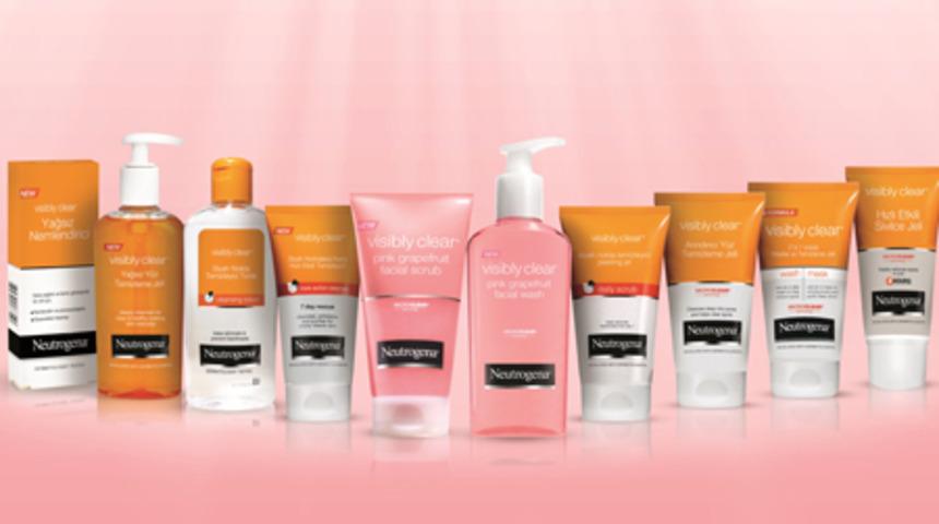 Neutrogena'dan &Ouml;zel Seri: Visibly Clear 
