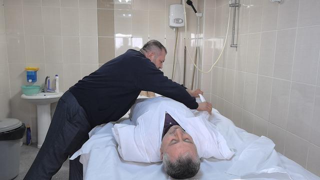 Gassalın tüyler ürperten anı! O dizideki sahneleri yaşadıklarını belirterek anlattılar: 'Yüzüne baktım gözlerini açtı ve kapattı'