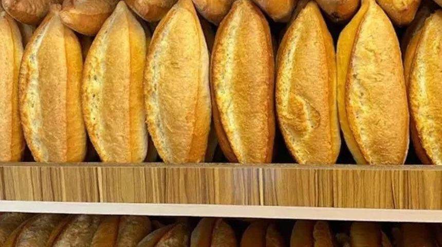 İstanbul'da ekmekte zam karmaşası! Açıklamalar art arda geldi... İddiaların ardından Fırıncılar Odası Başkanı konuştu: Zam kararı olsa benim bilgim olur