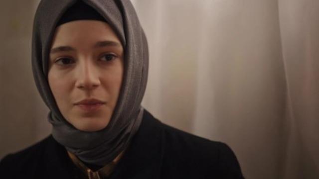 Yaşı tartışma konusu olmuştu! Kızıl Goncalar'ın Zeynep'i Mina Demirtaş O Ses Türkiye'de gerçek yaşını açıkladı! Kimse inanamadı