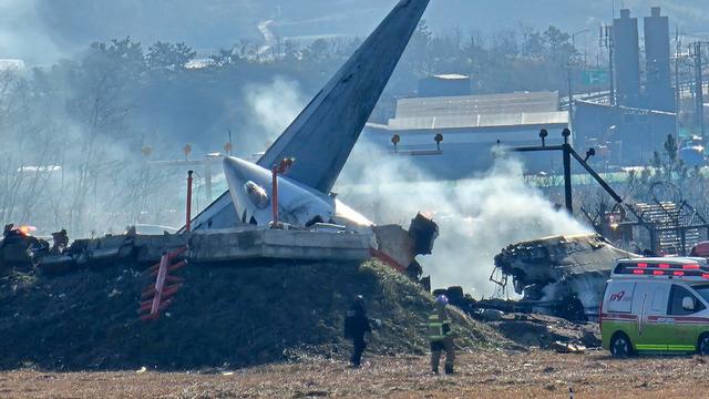 Güney Kore’de düşen uçakla ilgili büyük sır! Pilotlar en son ne konuştu? Kara kutunun gizemi çözülüyor…