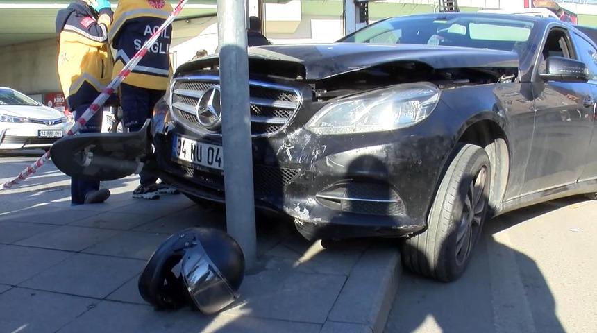  Şişli'de görülmemiş olay! Ters yöne girip motosikletliye çarptı, yakınları gelene kadar aracından inmedi
