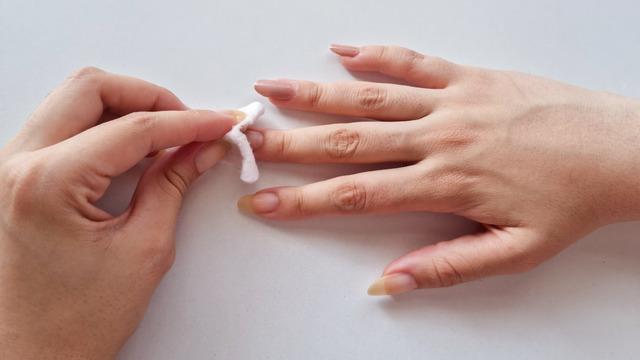 Asetonsuz oje çıkarılır mı? Asetonsuz oje nasıl çıkar? Asetonsuz oje çıkarma