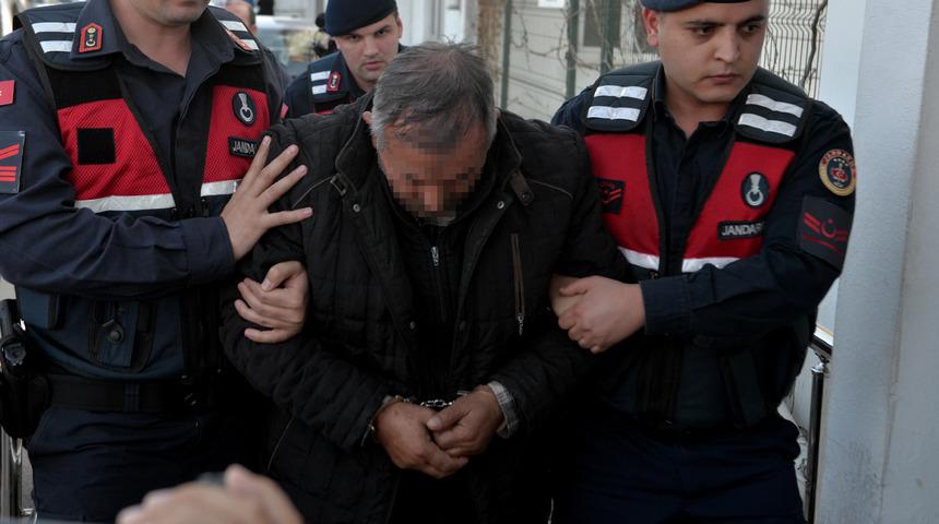 Adana'da kan donduran olay! Oğlunu öldürüp yol kenarına attı: Ardından yaptıkları ise korkunç...