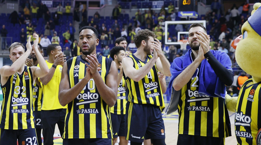 Fenerbahçe Beko, Anadolu Efes'i EuroLeague'de devirdi!