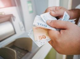 ATM’lerde limit arttı, para bitti! Vatandaş isyan ediyor; ATM’lerde 10, 20, 50 ve 100 TL’lik banknotlar neden yok?