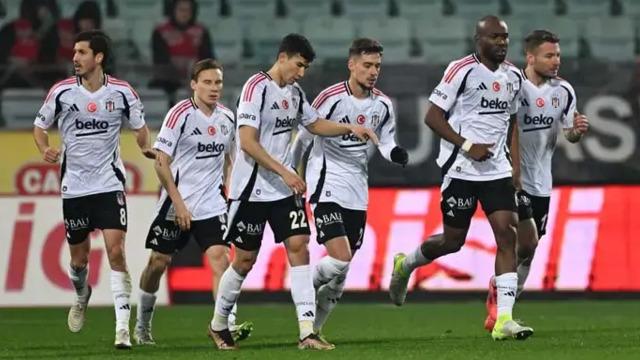 Tayyip Talha Sanuç'tan Beşiktaş'a kötü haber! Rizespor karşısında devam edememişti...