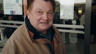 Kent Lokantası'nda eşiyle yemek yedi! Vedat Milor'un yemeklerle ilgili yorumları gündem oldu! Beğendi mi? 