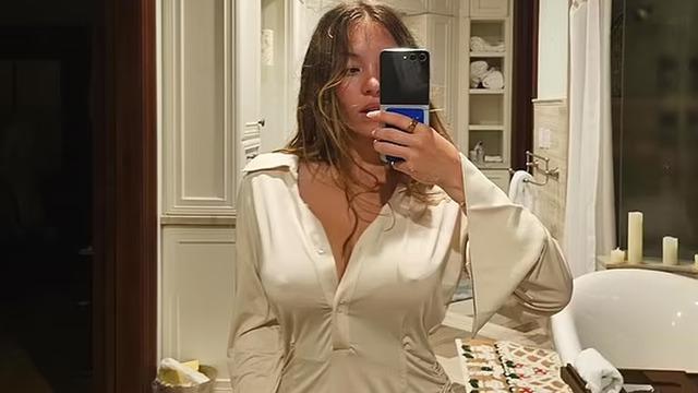 Sydney Sweeney jet ski üzerinde sere serpe uzandı! Pozuyla olay oldu