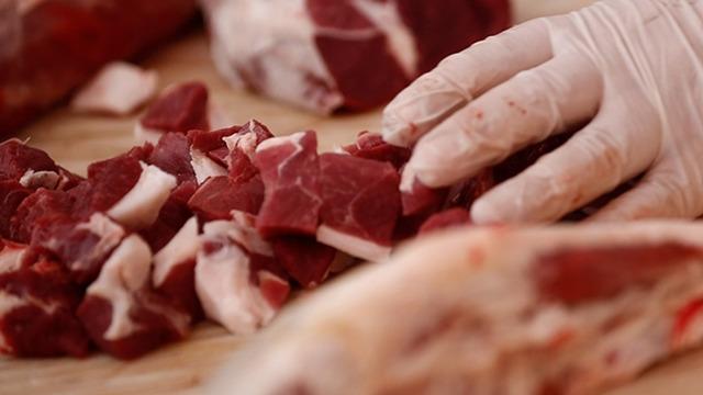 Bakanlığın ifşa listesi tek tek ortaya çıkarmıştı! At ve eşek eti skandallarından sonra harekete geçildi... Kesimhanelere kamera mecburiyeti geliyor