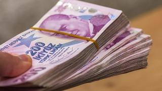 'Dövizi takip edeceğini düşünenler ona dönmeye başladı' Fiyatlarda 'Ciddi sıçrama' için tarih verdi