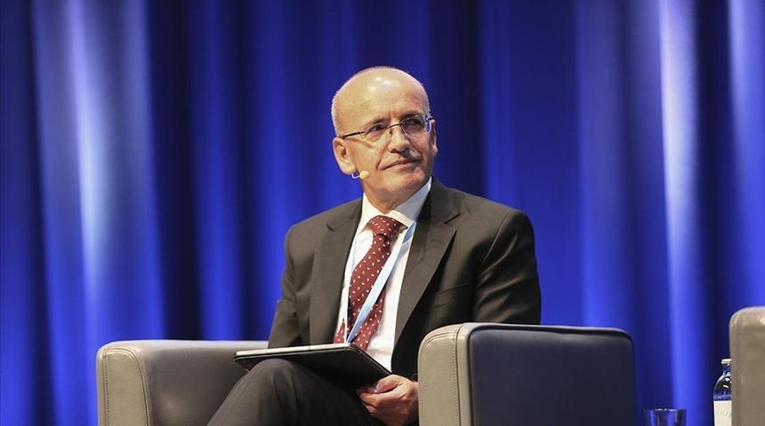 Bakan Şimşek: Turizm ve ihracat, cari denge hedefimizi destekliyor