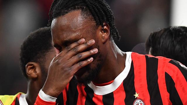 Milan ile Inter arasında görülmemiş final! Sergio Conceiçao ikinci maçında kupa kazandı, 90+3'te gelen geri dönüş sonrası gözyaşları sel oldu