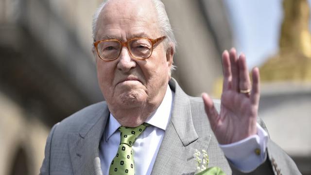 Fransa'nın eski aşırı sağ lideri Jean-Marie Le Pen 96 yaşında hayatını kaybetti