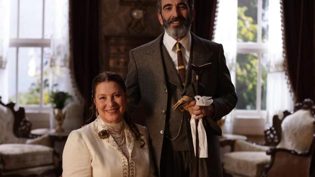 Şakir Paşa Ailesi'nin köşkü küle dönmüştü! Yangının neden belli oldu! Yapımcının zararı dudak uçuklattı...